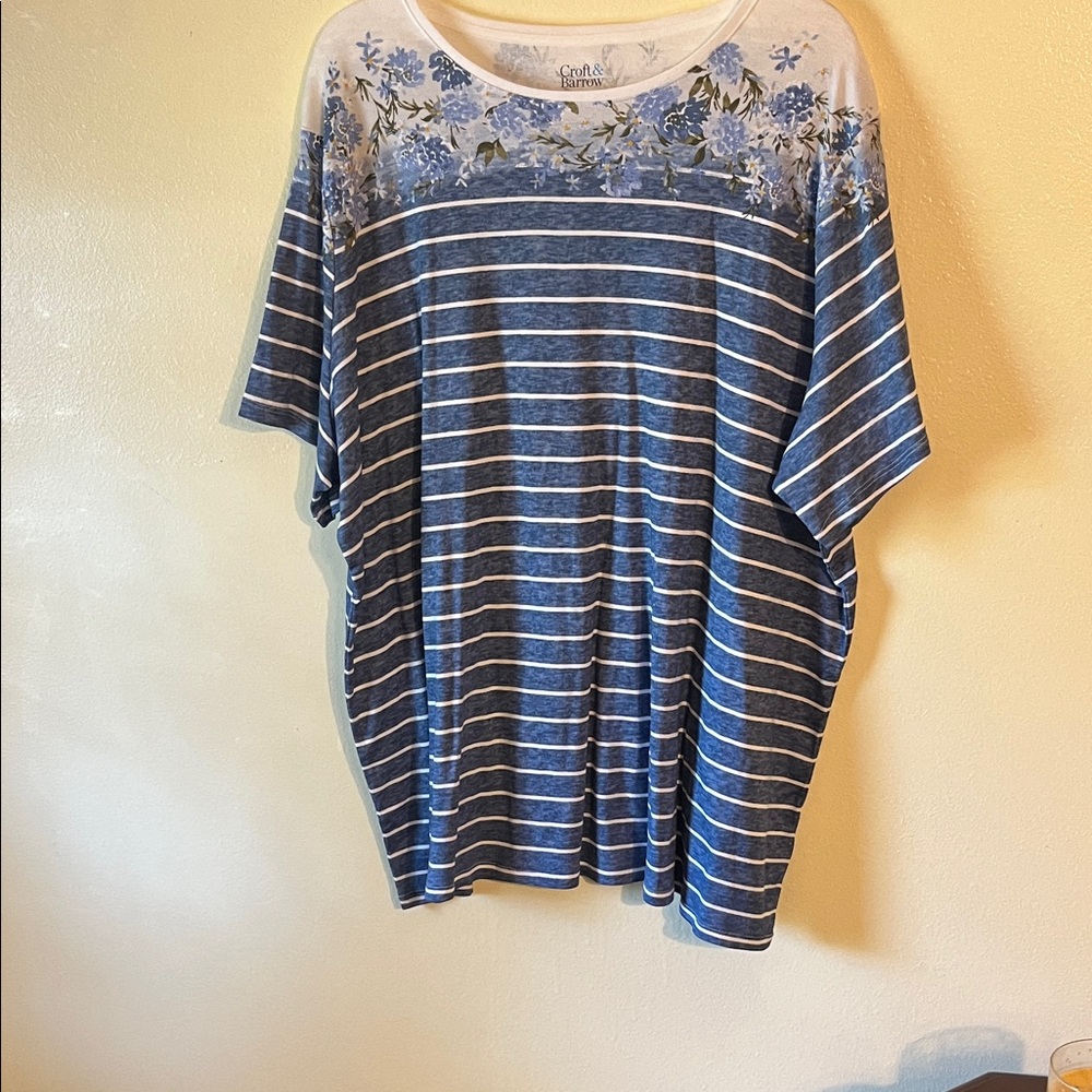 Croft & Barrow Blue and White Striped Short Sleeve Tee
